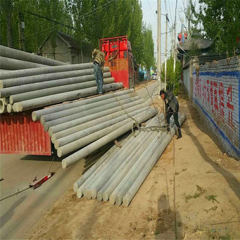 大彎矩水泥電線(xiàn)桿的特點(diǎn)介紹